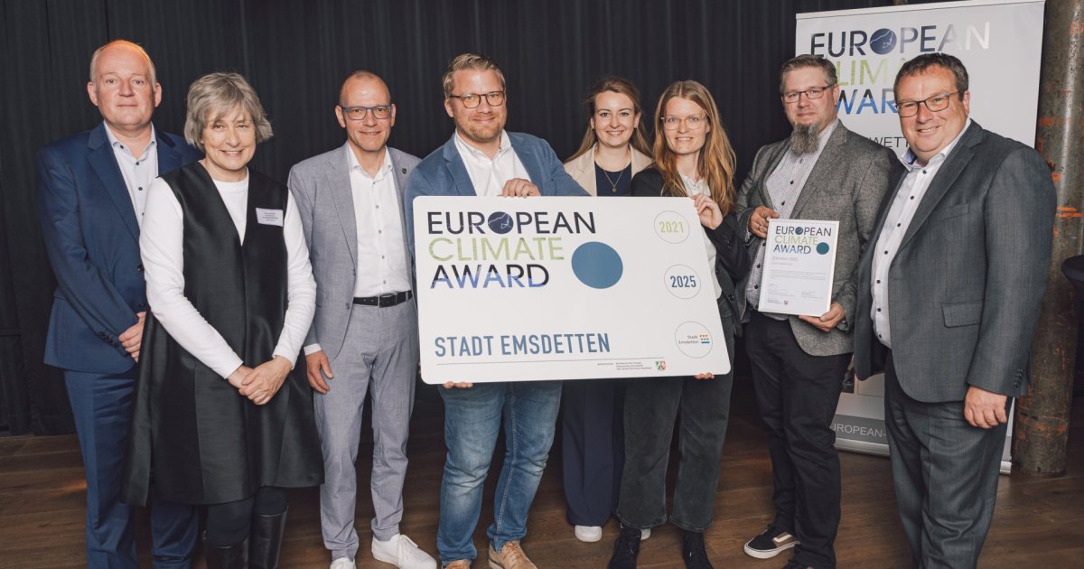 40-j-hrige-und-25-j-hrige-dienstjubil-en-bei-der-stadt-emsdetten