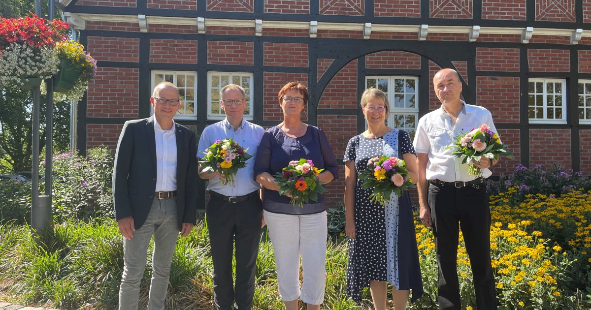 dienstjubil-en-bei-der-stadt-emsdetten-insgesamt-145-jahre